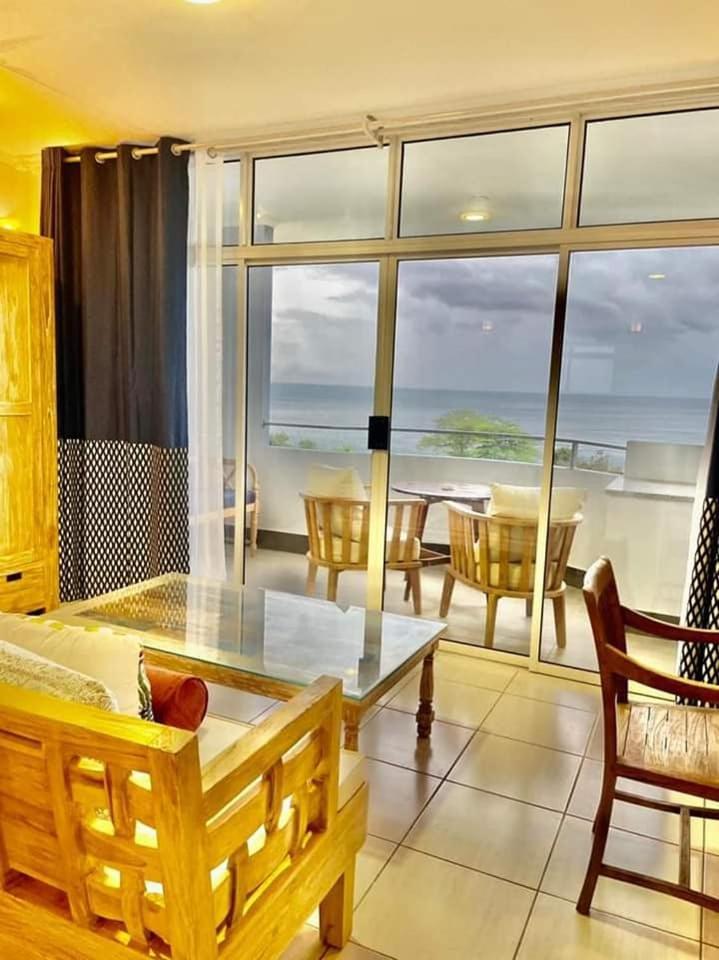 Beau Vallon Studios - Apartments Vacation Rentals Victoria Buitenkant foto